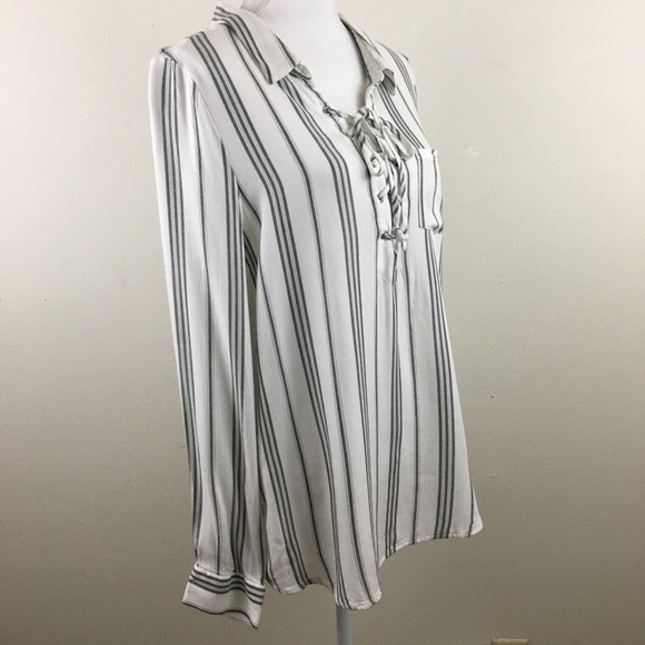 Elan Stripe Tunic Top With LaceUp Neckline - Picture 4 of 8